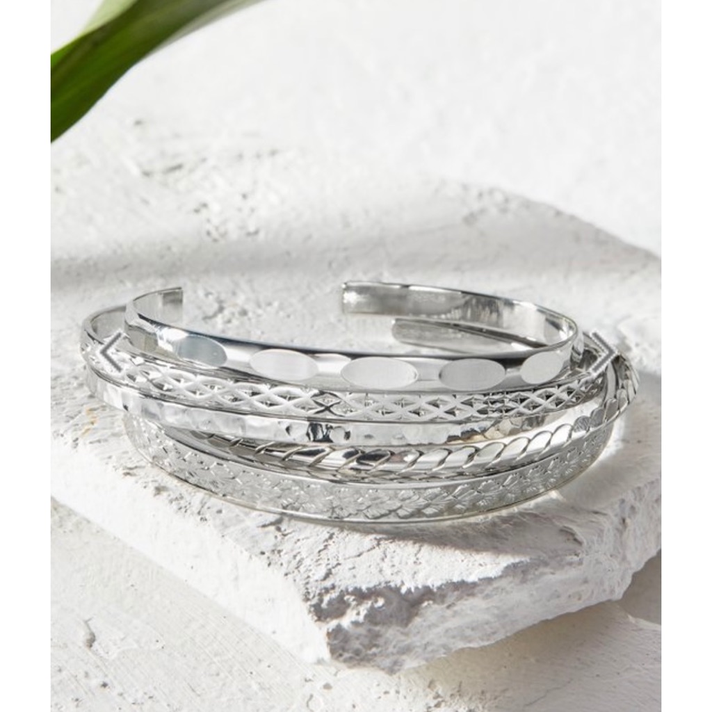 Soft Surroundings Layering Cuff Bracelet Set 69$